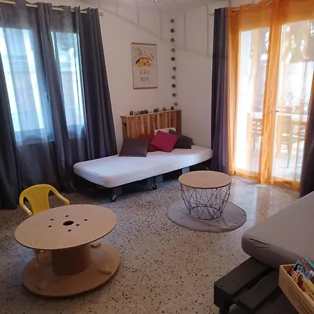 Maison Jardin & Garage P2 10 Min Gare