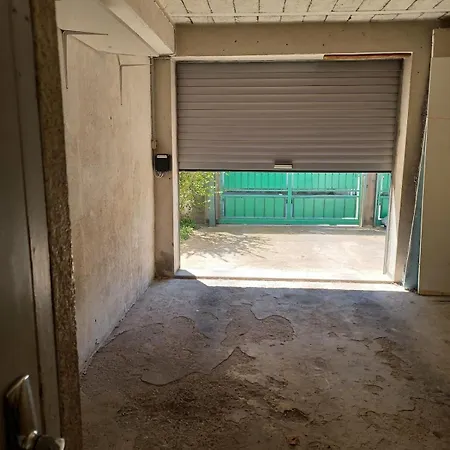 Maison Jardin & Garage P2 10 Min Gare