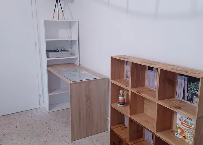 Maison Jardin & Garage P2 10 Min Gare Appartamento *